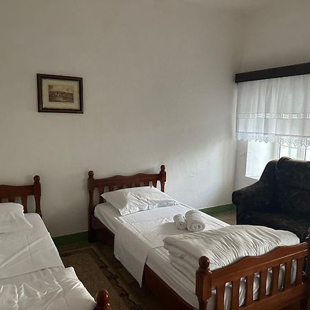 Traditional House Shapllo Gjirokastra Zewnętrze zdjęcie