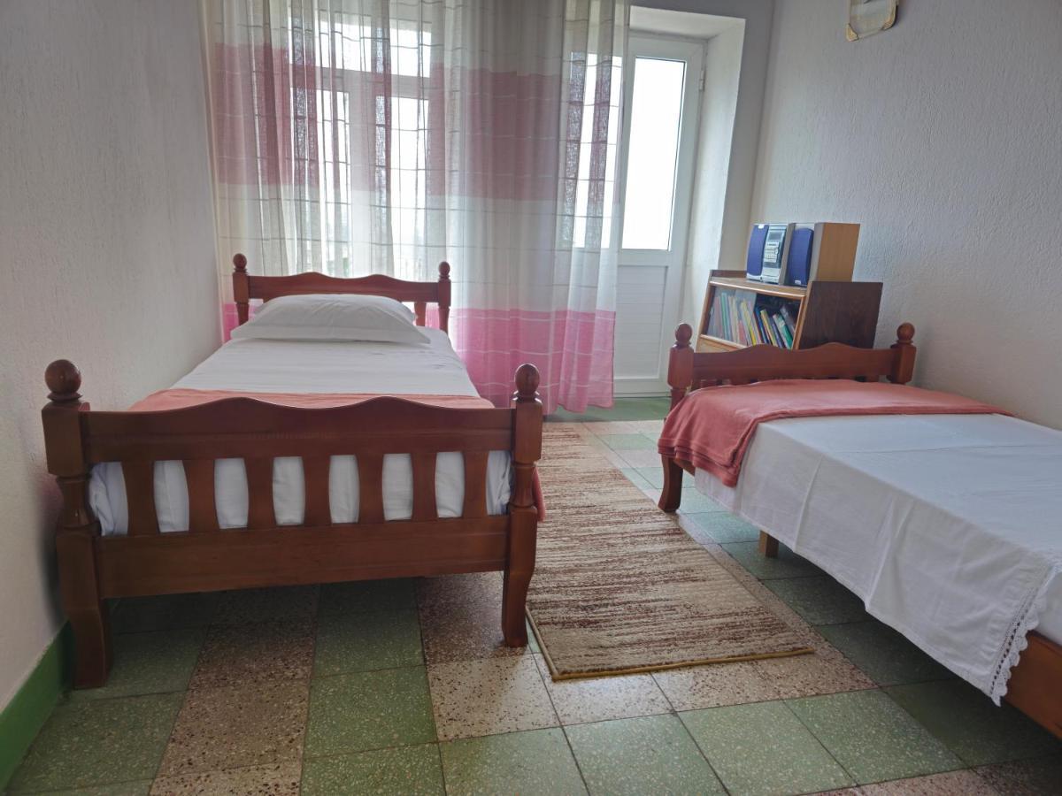 Traditional House Shapllo Gjirokastra Zewnętrze zdjęcie