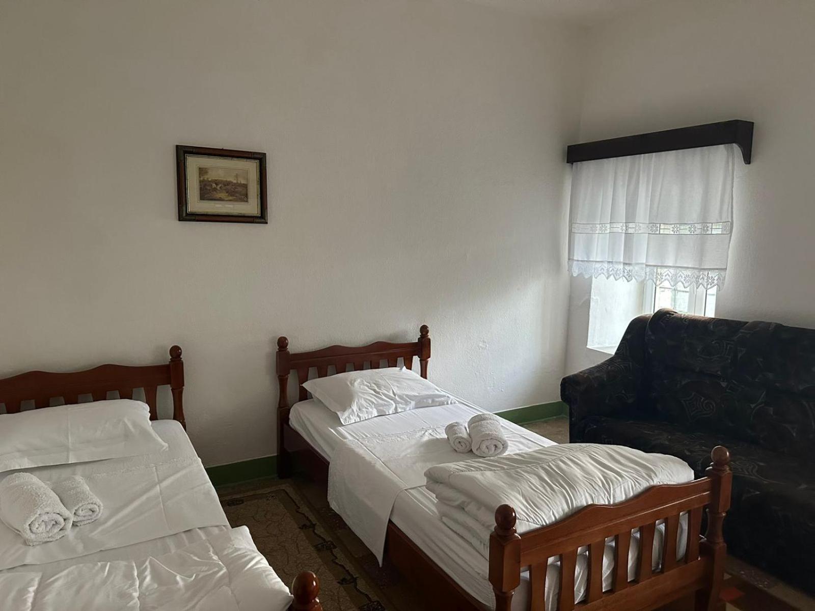Traditional House Shapllo Gjirokastra Zewnętrze zdjęcie